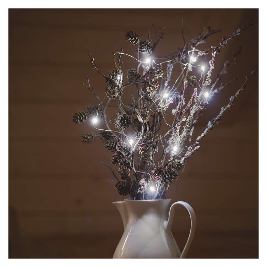 LED božična nano veriga srebrna, 0,9 m, 2x AA, notranja, hladna bela, časovnik