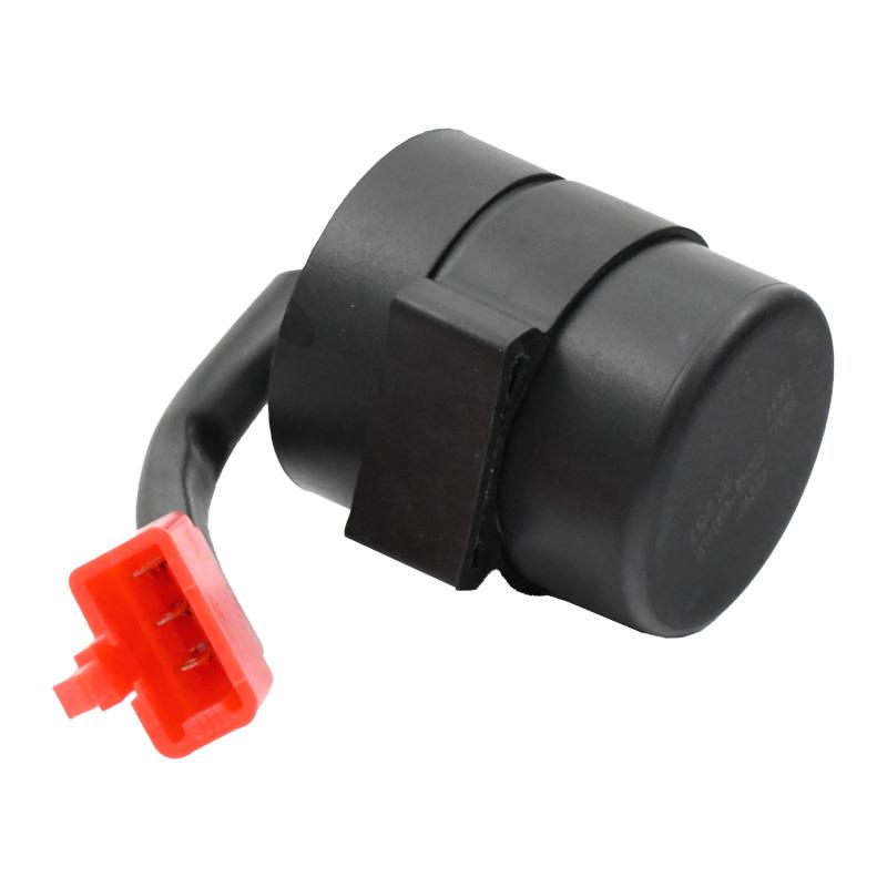 Rele smernikov Znen R8 - skuter