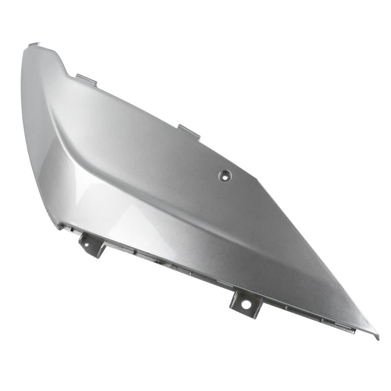 Bok desni spodnji Znen R8 srebrn - skuter