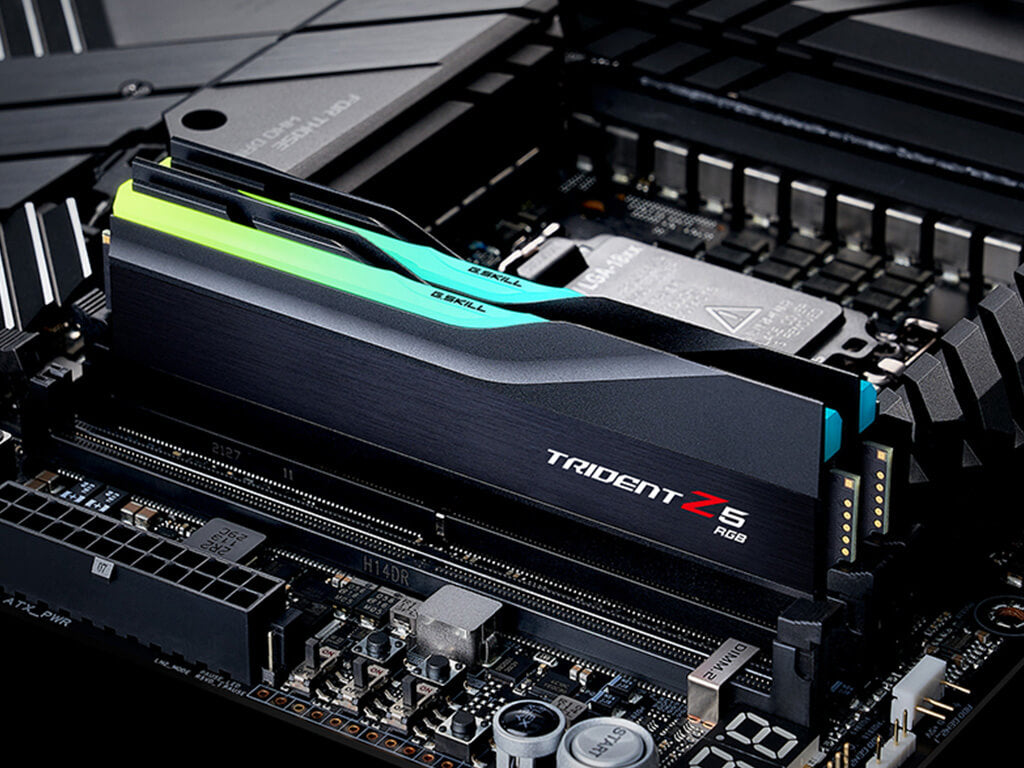 RAM DDR5 32GB Kit (2x 16GB) PC5-48000 6000MT/s, CL36, 1.35V, G.SKILL Trident Z5 RGB