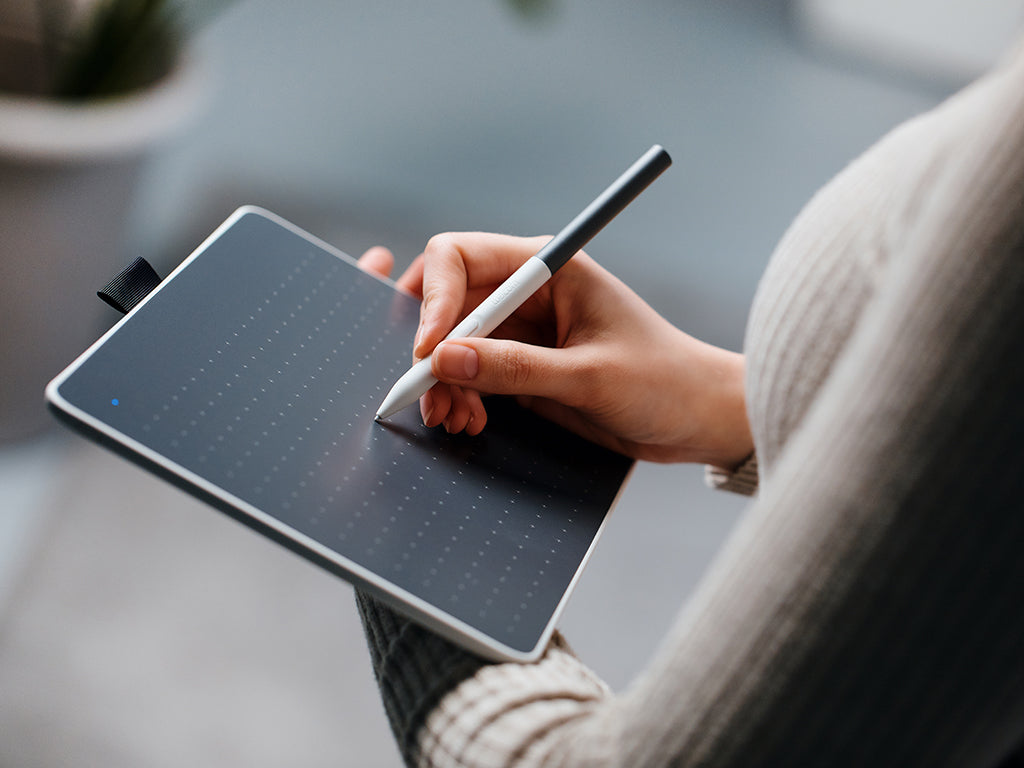 Grafična tablica Wacom One M, Bluetooth, USB-C