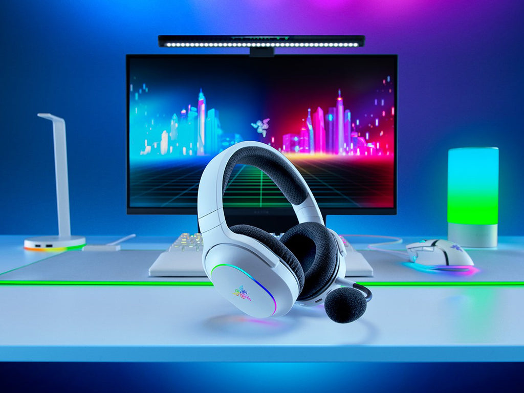 Slušalke Razer Barracuda X Chroma Wireless, bele