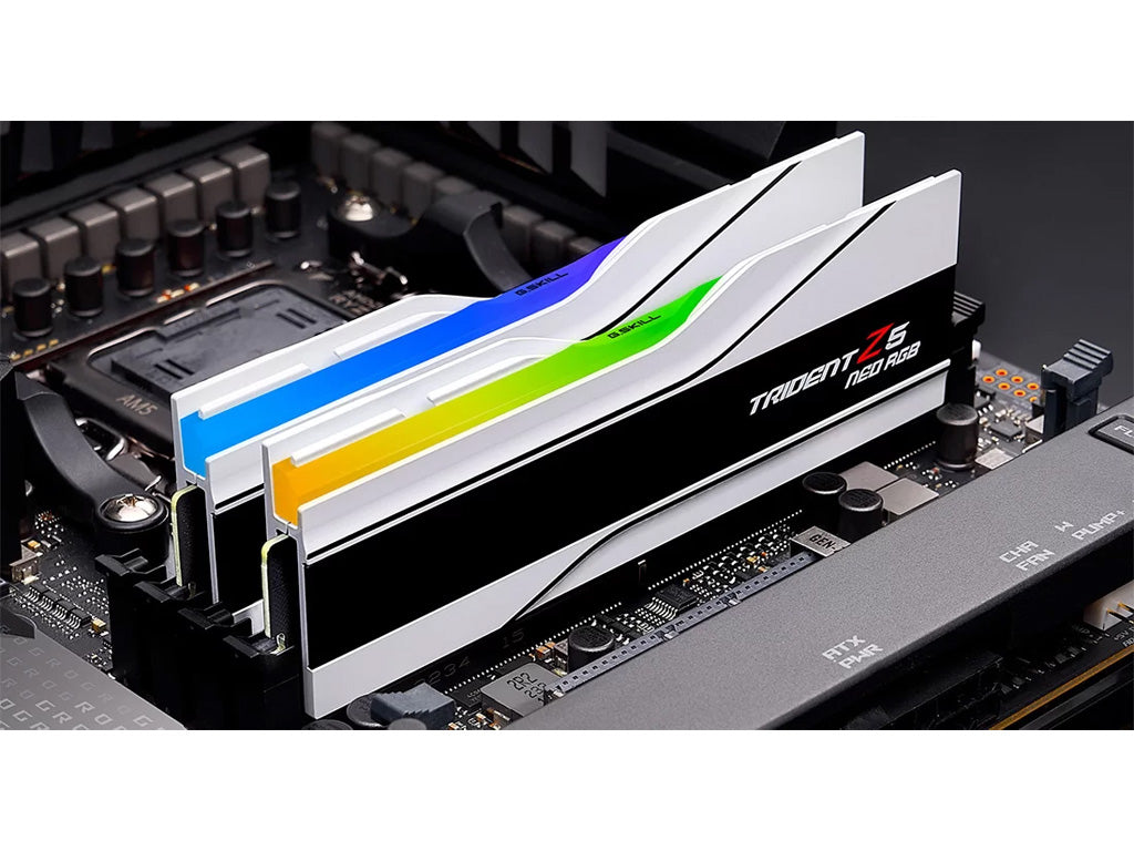 RAM DDR5 32GB Kit (2x 16GB) 6400MT/s CL32 1.40V, G.SKILL Trident Z5 Neo RGB, AMD Expo, bel