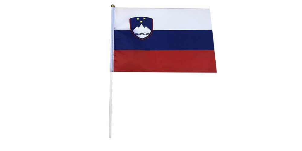 Ročna slovenska zastava