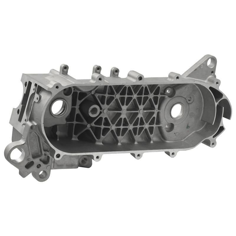 Ohišje motorja (blok) levo - Longjia Pista / Eagle / Sharpy - skuter