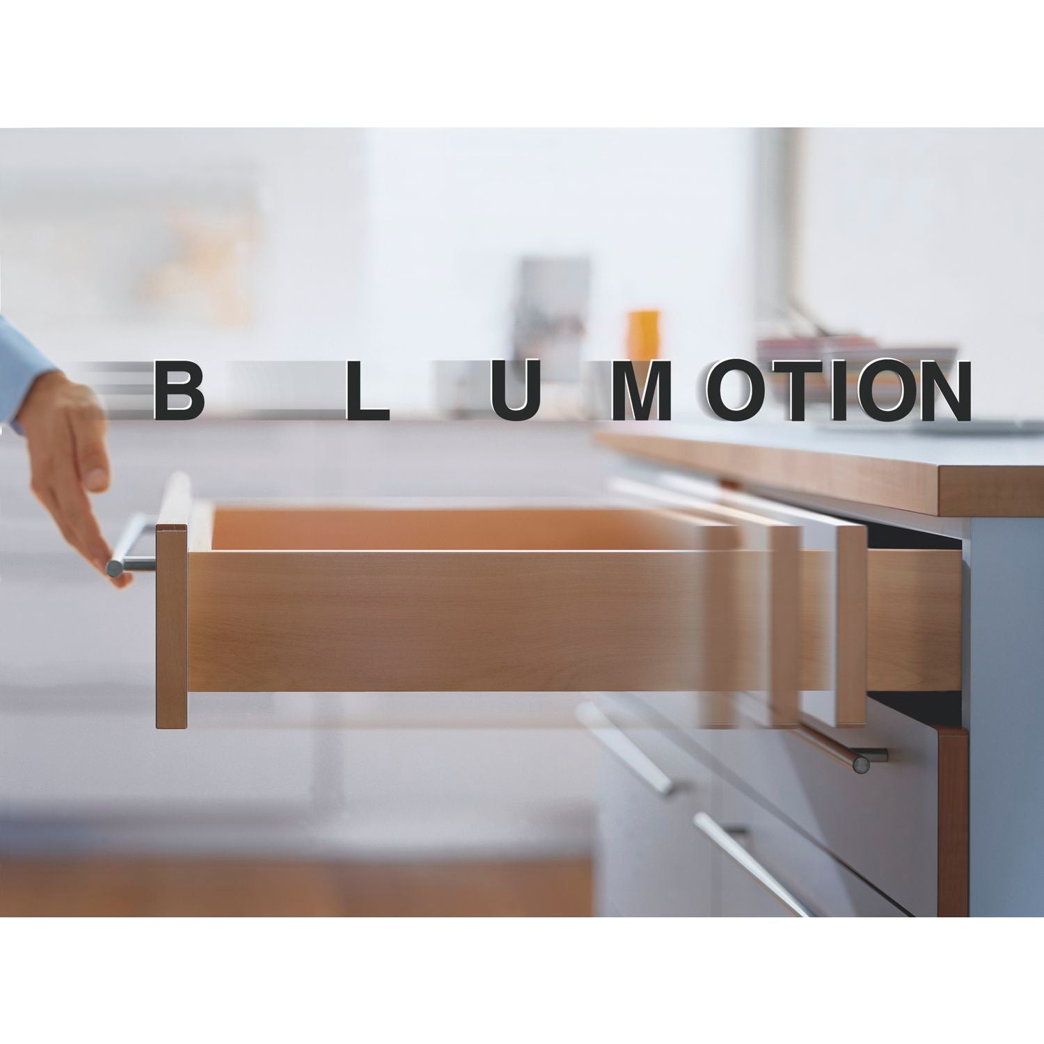 Vodilo za predal Tandem BLUMOTION 560H  polni izvlek za lesen predal z mehkim zapiranjem in sklopkam