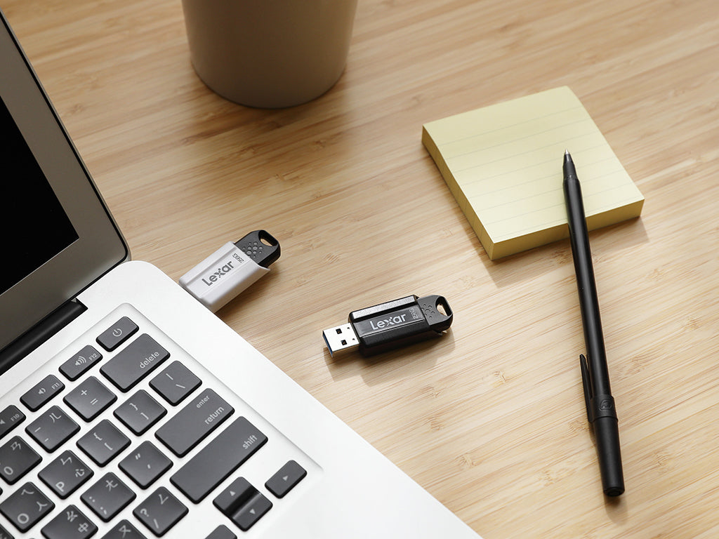 USB ključek Lexar JumpDrive S80, 64GB, USB 3.1, 150 MB/s