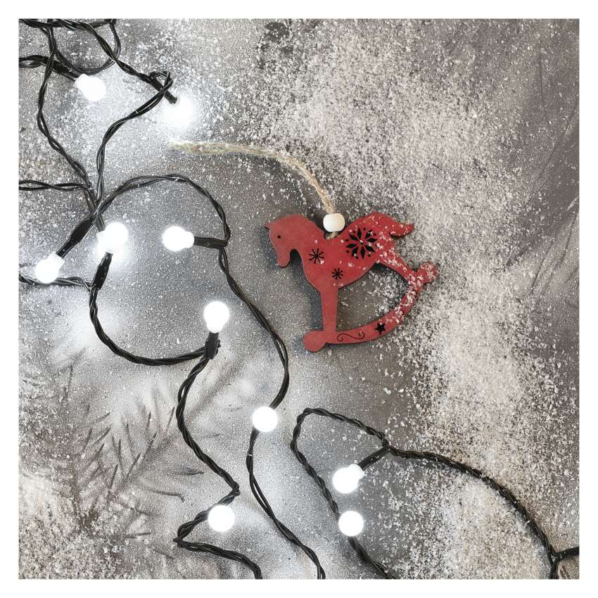 LED božična cherry veriga – kroglice, 30 m, zunanja in notranja, hladna bela, časovnik